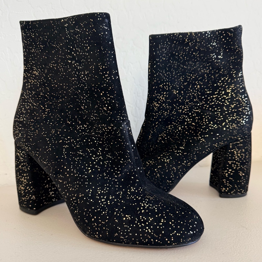 Nanette Lepore "Lilly" Black Suede Gold Sparkle Chunky Heel Ankle Booties Size 8